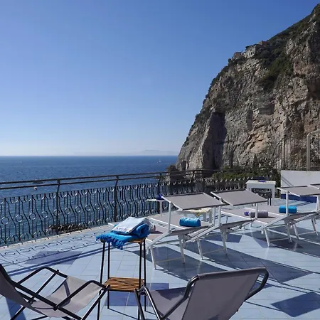 Magic Dream Sea View-private Beachfront Terrace