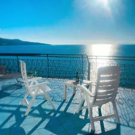 Magic Dream Sea View-private Beachfront Terrace * מטה